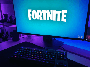 Epic Games Vs Apple: A disputa na ótica do Marketing Digital Epic Games Vs Apple: A disputa na ótica do Marketing Digital